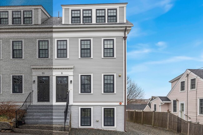 Building Photo - WINTER RENTAL: Portside Glimpse