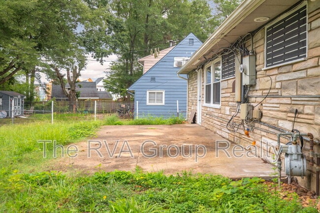 Building Photo - 5408 Westbourne Dr