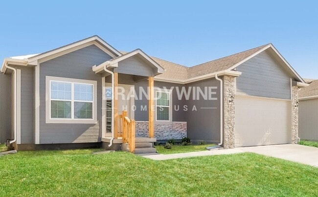 Building Photo - 607 Winter Dr
