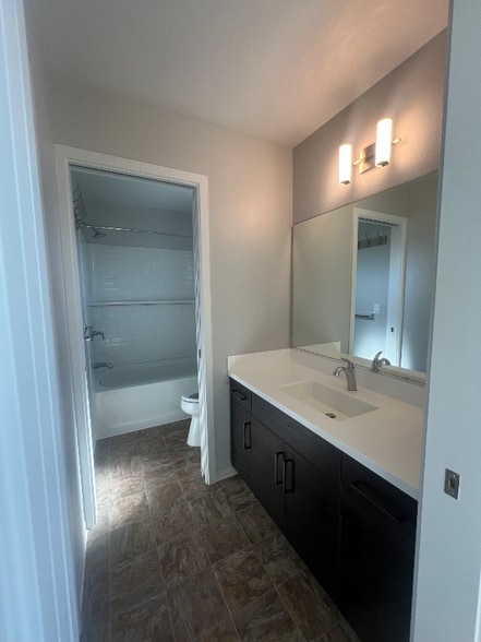 Building Photo - 91-1841-1841 Keaunui Dr