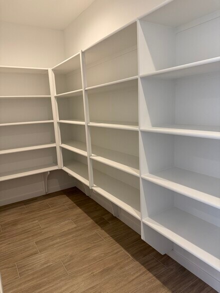 Large Pantry - 40563 W Michaels Dr