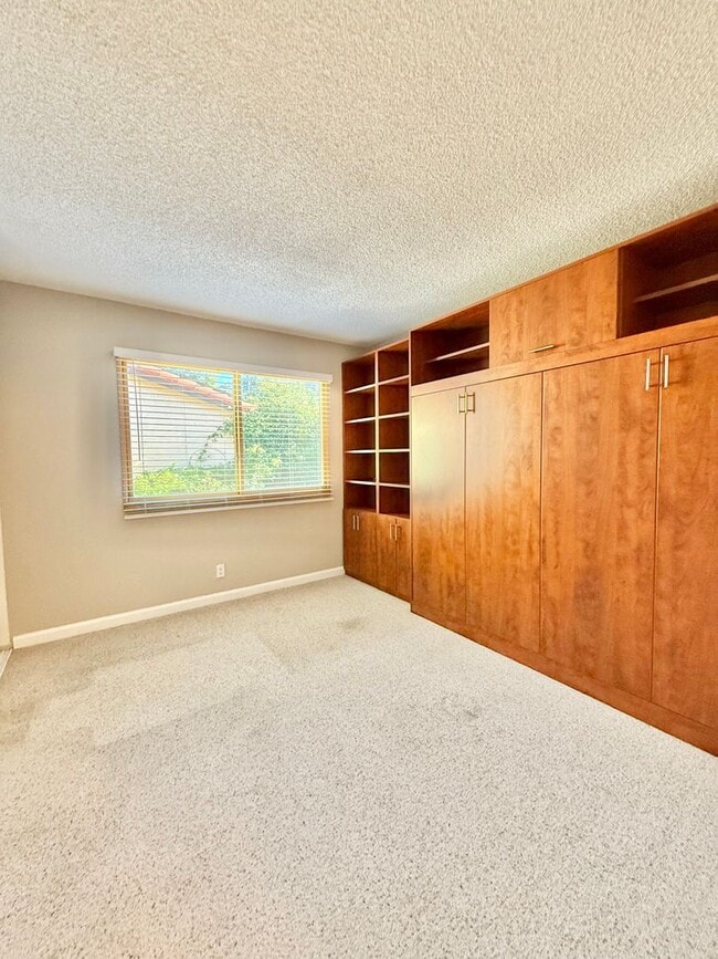 Building Photo - Charming 2 Bed / 2 Bath Single-Family Home in Willow Glen – Willowvale Estates (95126)