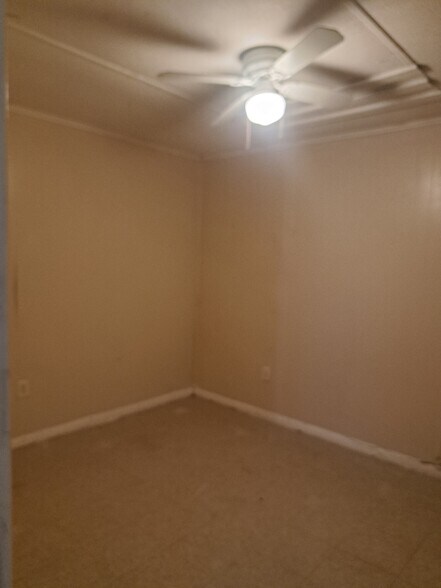 Building Photo - 2986 Walmar Dr