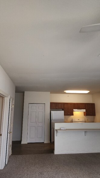 Building Photo - 1923 63rd St