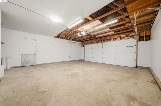 Building Photo - 2865 Ponte Mira Way