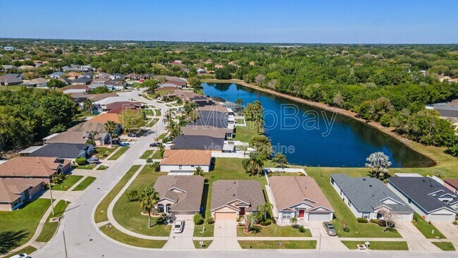 Building Photo - 1010 Summer Breeze Dr