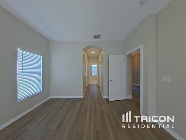 Building Photo - 1421 Emerald Hill Way