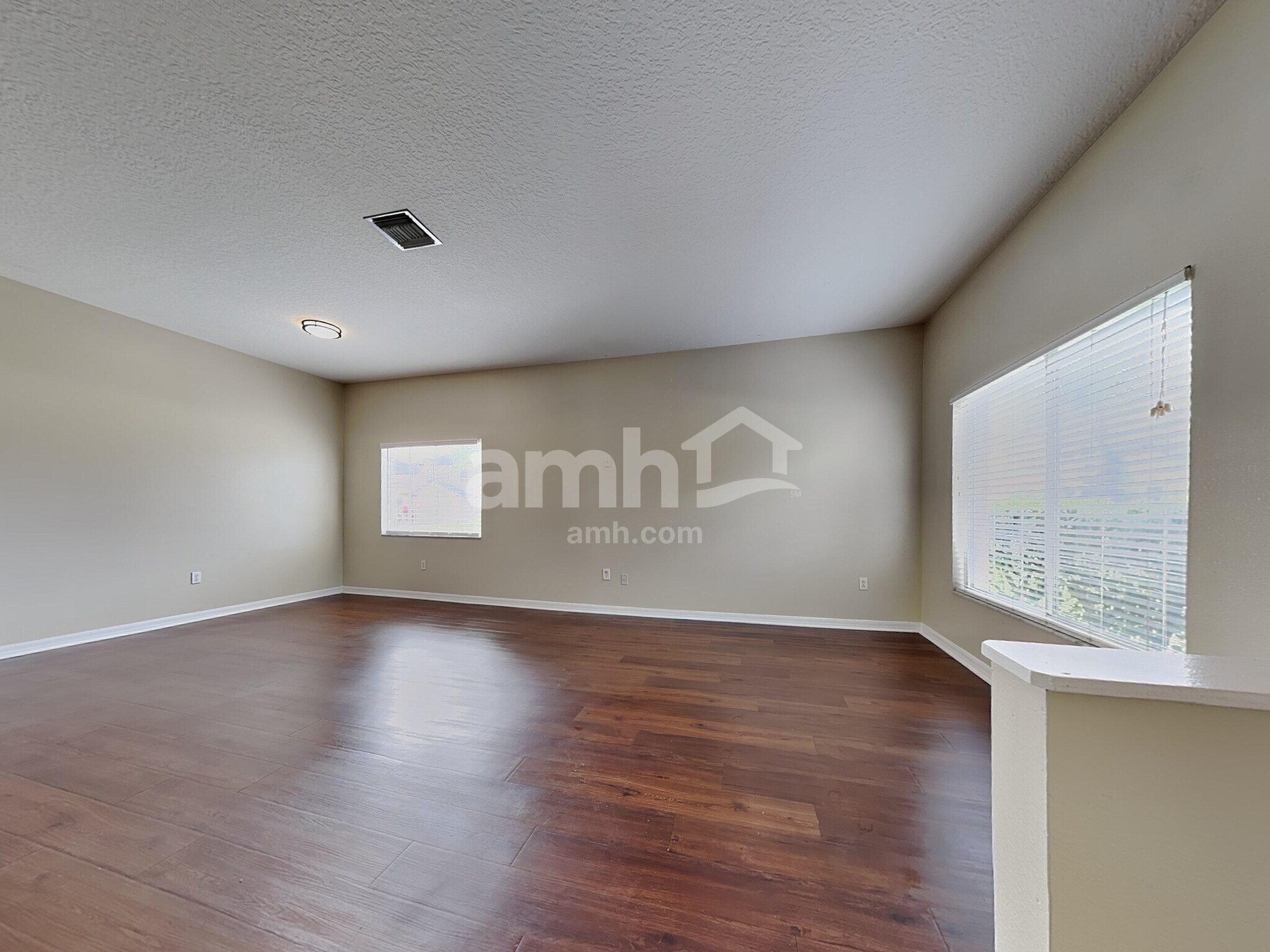 Building Photo - 25702 Aldus Dr