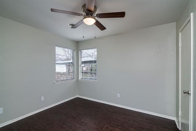 Building Photo - 3933 Stanley Ave