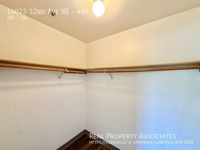 Building Photo - 14023 32nd Ave NE