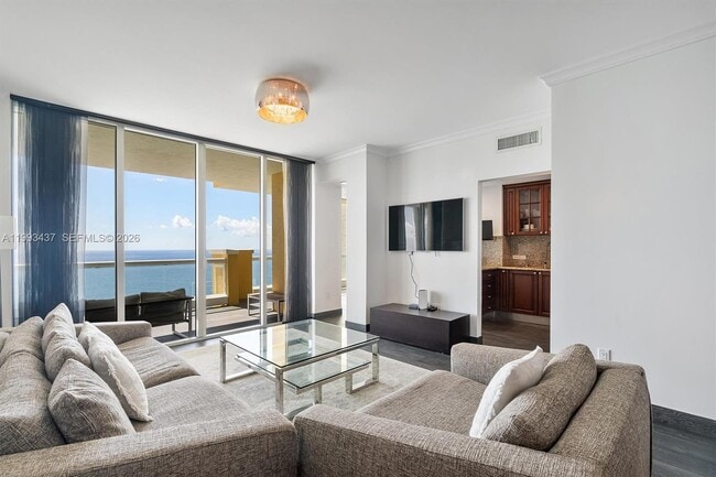 Building Photo - 17875 Collins Ave