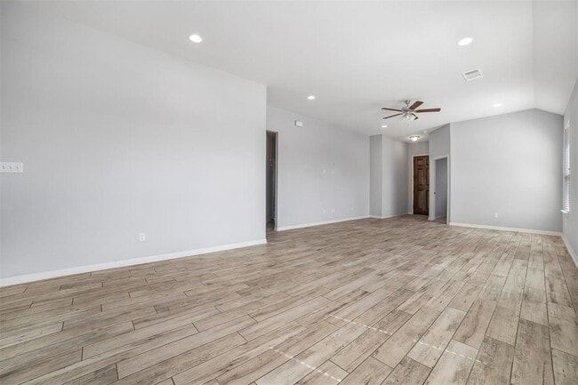 Building Photo - 925 Centerra Hills Cir