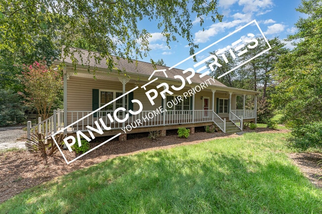 Building Photo - 8605 Haw River Rd