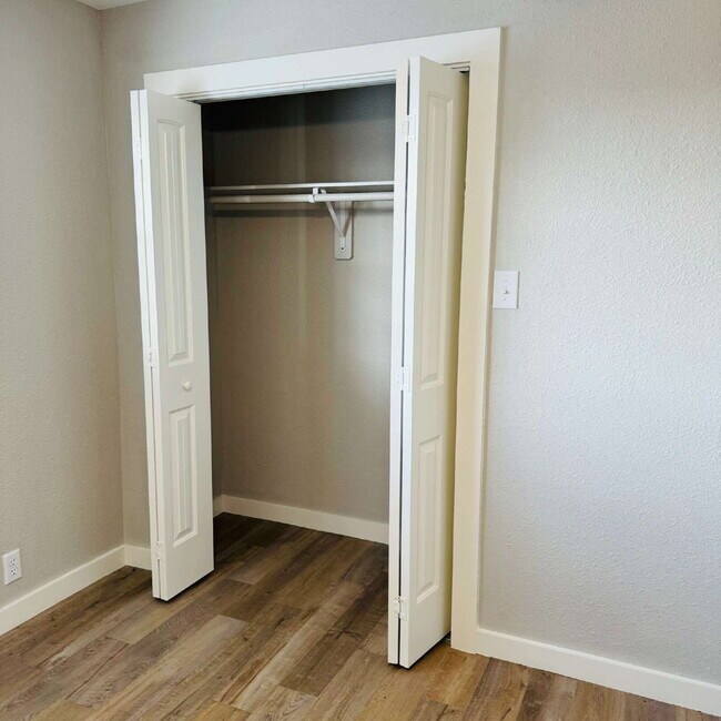 Building Photo - Chic 2-Bedroom | 2-Bathroom Port Arthur Apartment with Elegant Granite Finishes!