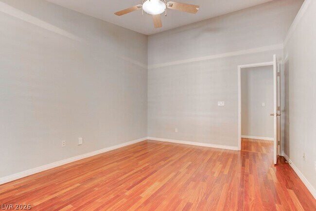 Building Photo - 5729 Janell Dr