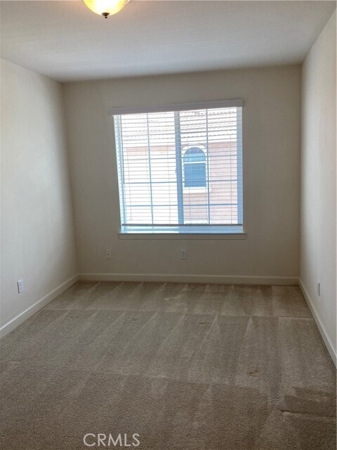 Building Photo - 15447 Pomona Rincon Rd