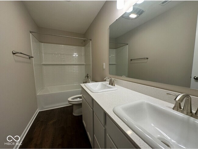 Building Photo - 5344 Orwell Ct