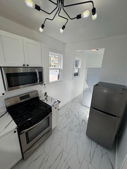 Building Photo - 3465 22nd St