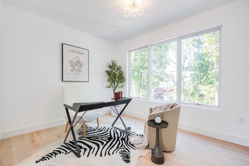 Building Photo - 15-17-17 Jewett Pl