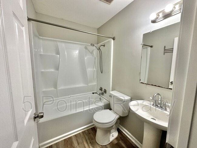 Building Photo - 4404 Gina Brooke Dr