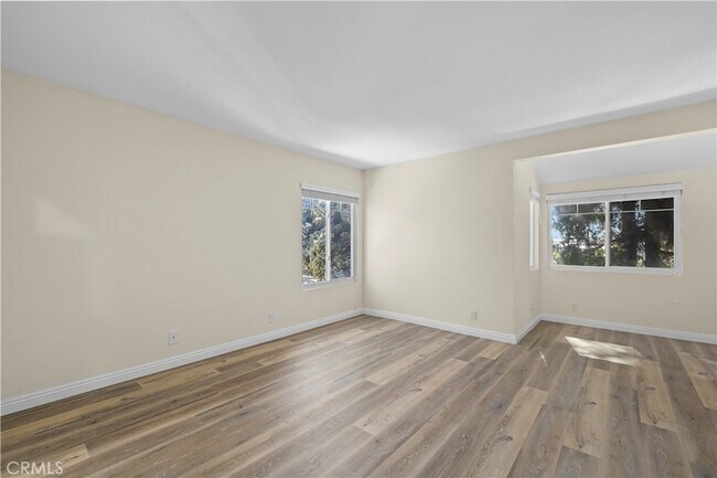 Building Photo - 2740 Gramercy Ave