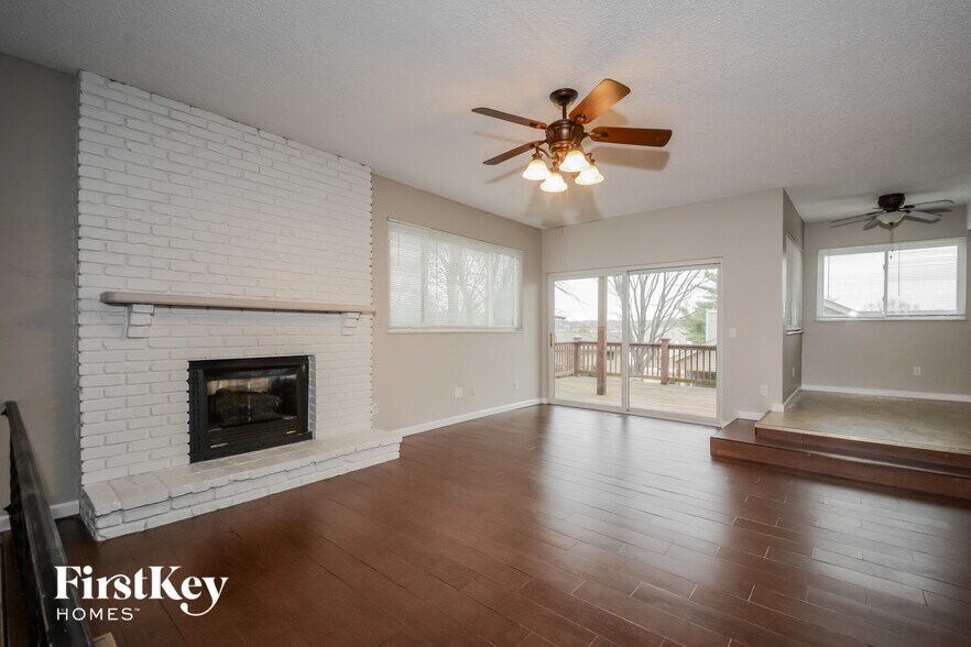 Building Photo - 24 Lille Ct