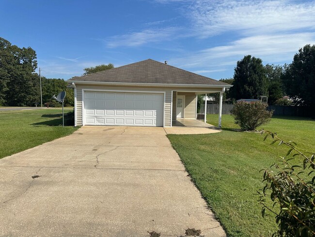 Building Photo - Home for rent in McCalla