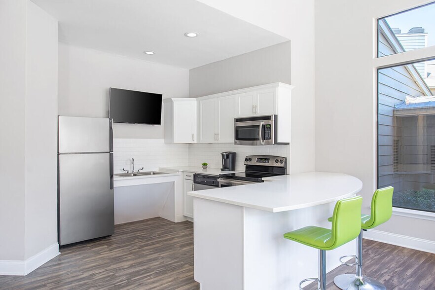 Beacon Hill 13221825 Beacon Ridge Rd Charlotte NC 28210 Apartment