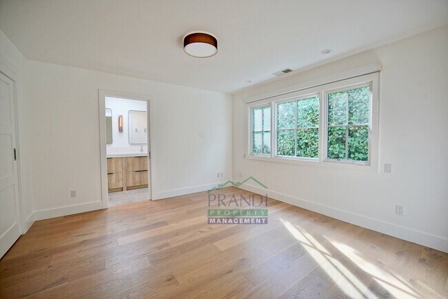 Building Photo - 89 Spindrift Passage