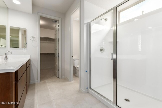 Building Photo - 8757 W Rancho Dr