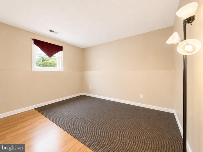 Building Photo - 13354 Jasper Ct