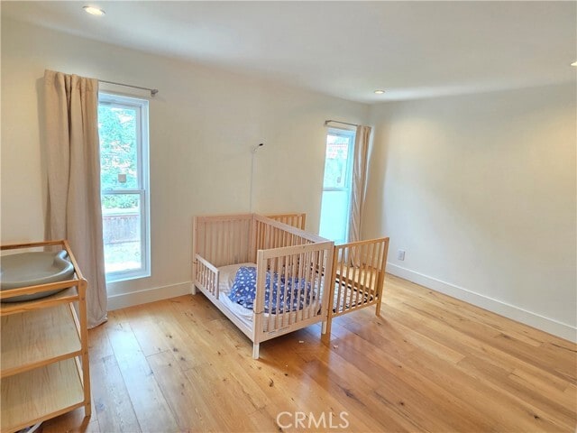 Building Photo - 20 Senisa