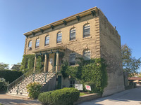 Building Photo - 706 E Juneau Ave