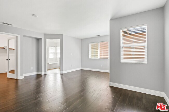 Building Photo - 3624 Medici Ln