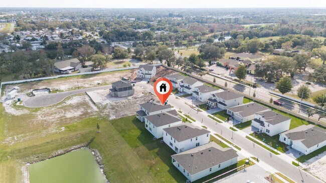 Building Photo - 5 Bedroom Brand New House with Innovative Technology near Winter Park