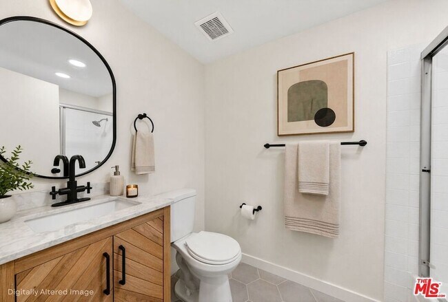 Building Photo - 12030 Valleyheart Dr