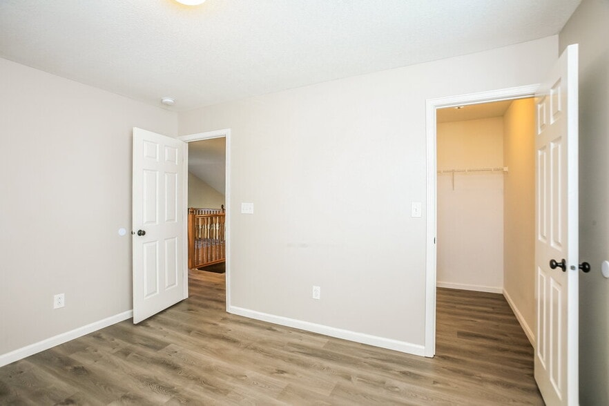 Building Photo - 15510 Wandering Way