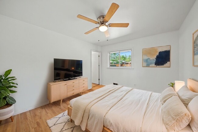 Building Photo - 2303 Braun Ct