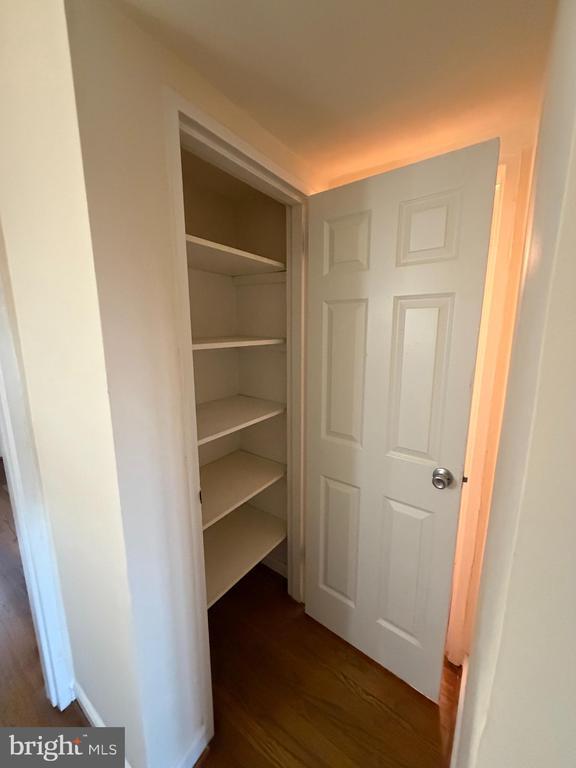 Building Photo - 3765 Mark Dr