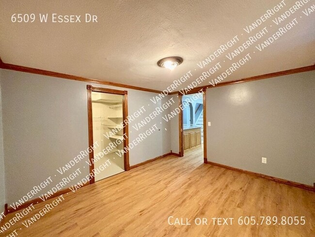 Building Photo - 6509 W Essex Dr