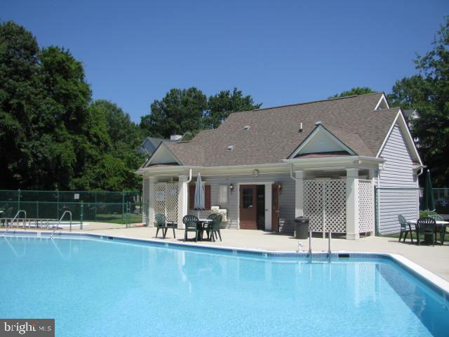 Building Photo - 7532 Coxton Ct