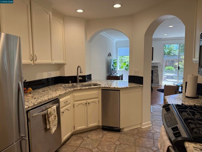 Building Photo - 50 Danville Oak Pl