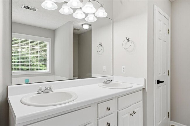 Building Photo - 4408 Webb Meadows Dr