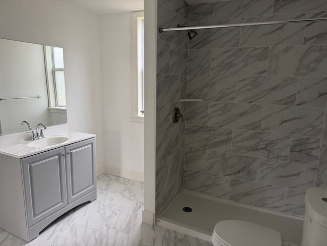 Building Photo - 8632-8636 Sunset Avenue