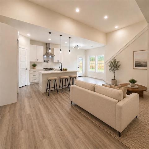 Building Photo - 2224 Hercules Dr