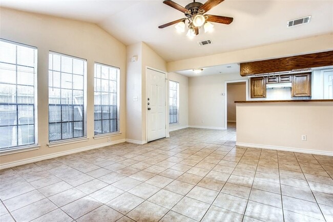 Building Photo - 8811 Clearbrook Trail