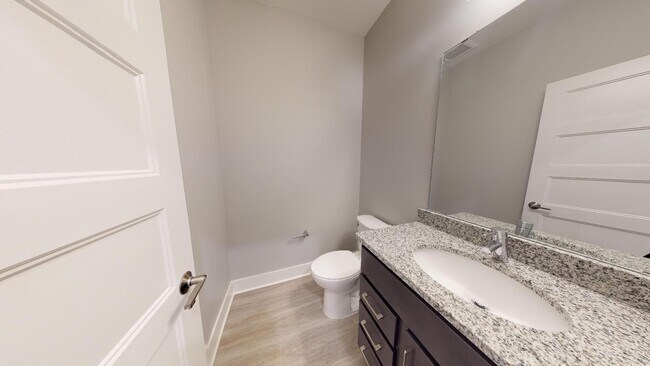 Building Photo - Lilac | Three Bedroom - no basement