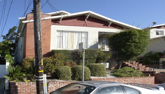 Building Photo - 3861 Buell St