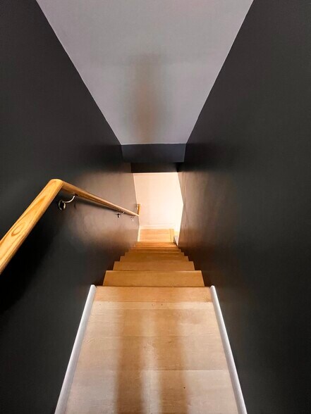 Building Photo - 143 Foote St