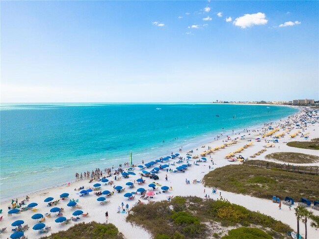 Building Photo - 5636 Cantucci St